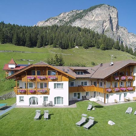 Hotel Garni La Majon Selva di Val Gardena Exteriér fotografie