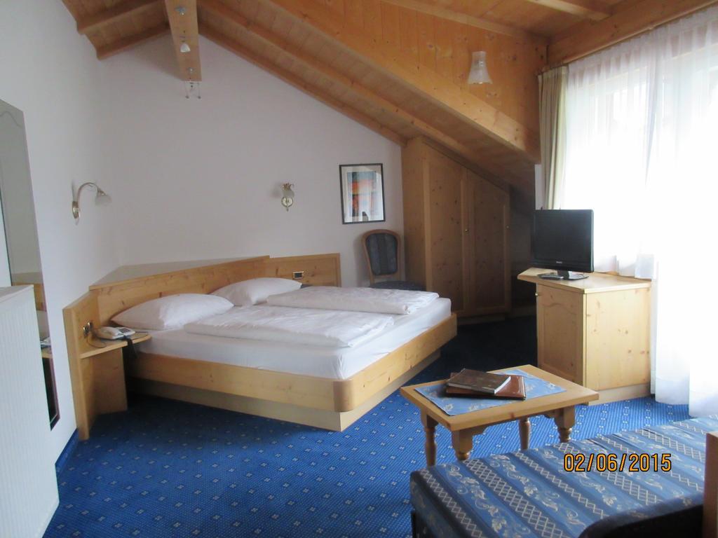 Hotel Garni La Majon Selva di Val Gardena Exteriér fotografie